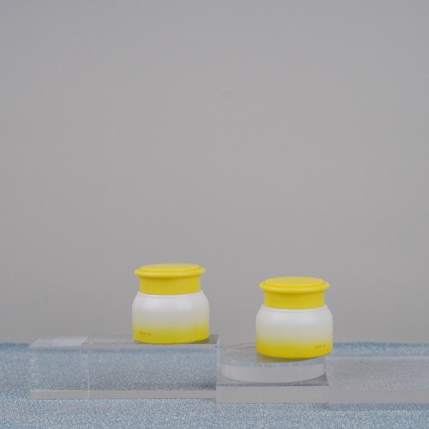 供应现货套装瓶化妆品玻璃瓶 乳液喷雾瓶 厚底50G膏霜瓶包装