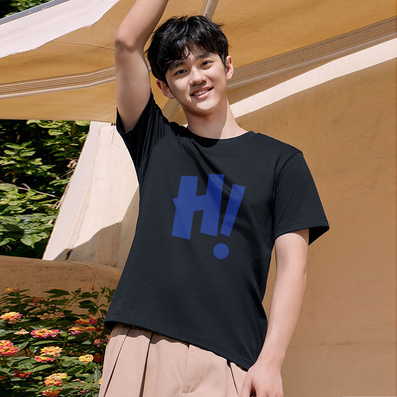 El estilo de Hong Kong que adelgaza hermoso de la seda negra del hielo imprimió la camiseta de manga corta ocasional del todo-fósforo de moda para los hombres y las mujeres image 13