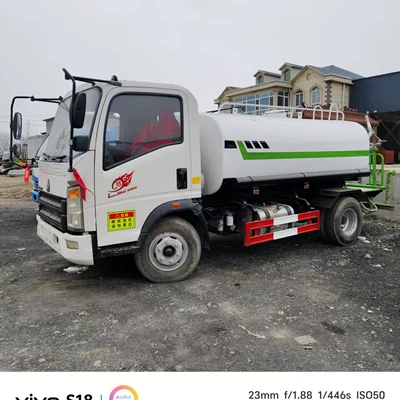 Dongfeng 13-Cubic Meter Sprinkler Truck, Suvarma maşınları