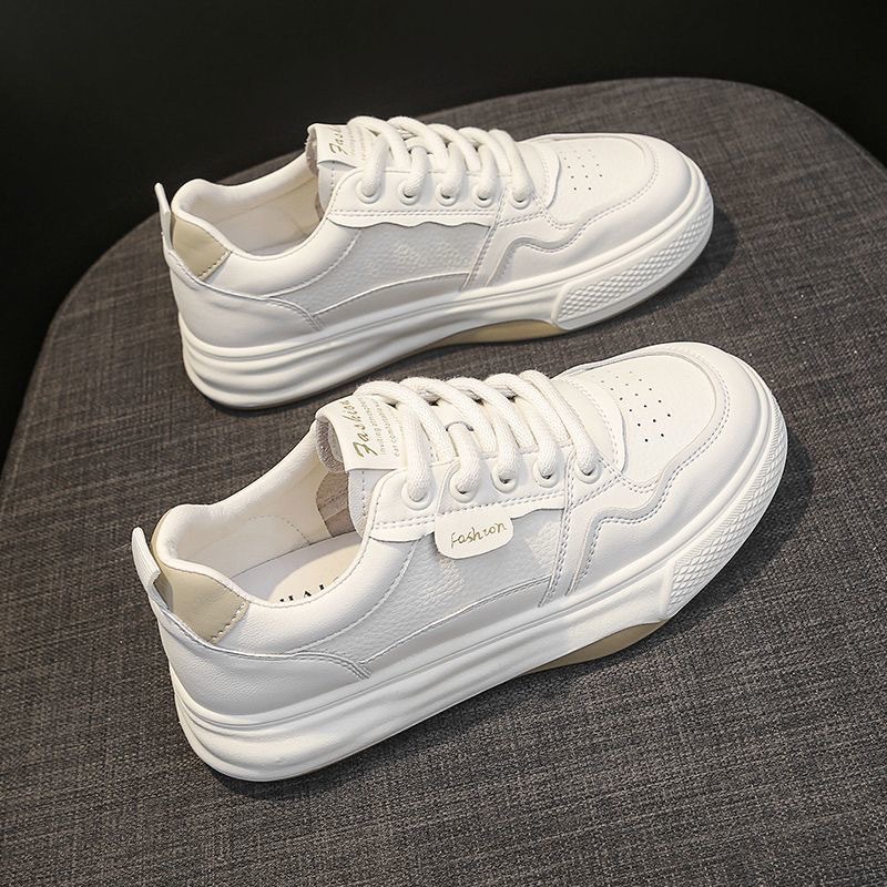 2025 primavera zapatos de mujer nuevos zapatos transpirables pequeños zapatos blancos de mujer versátiles zapatos de skate casuales deportivos de base gruesa estudiantes coreanos