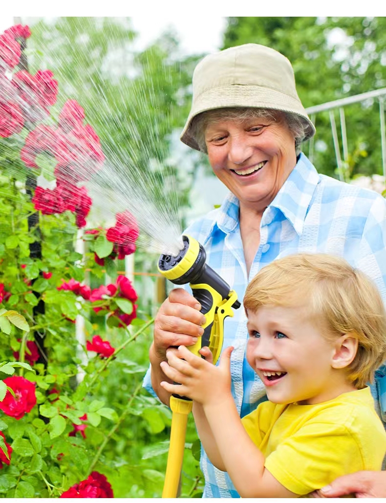 Household high-pressure water gun for watering flowers and washing cars, thickened latex telescopic hose, explosion-proof and freeze-resistant vegetable watering hose set