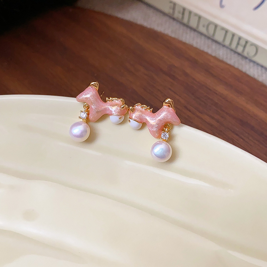 Oro verdadero eléctrico galvanis colgante de piedra pony pendientes collar ligero lujo nicho universal conjunto temperamento alta sensación de joyería mujer