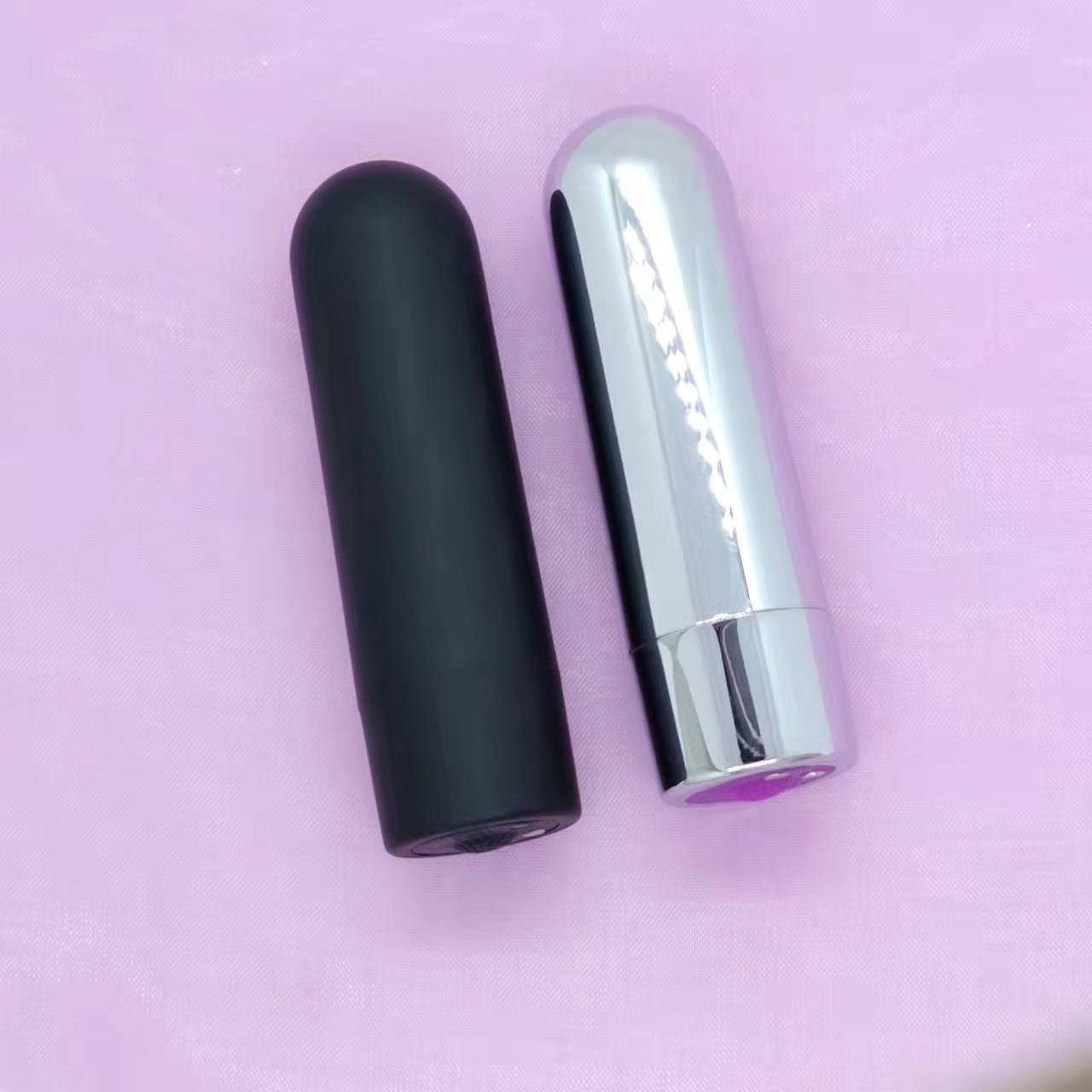 Remote Control Vibrator 10 Frequency Magnetic Charging Massager_voghion.com