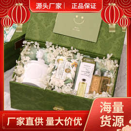 欧舒丹香薰蜡烛礼盒实用高级感生日礼物女生送闺蜜结婚伴娘伴手礼