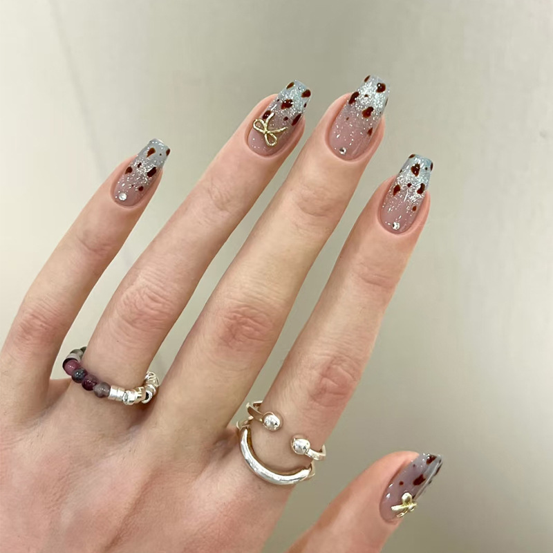 Autumn and Winter Wearable Nails Wholesale High-End Cat Eye Neon Handmade Manicure Pre-Made Nails Sweet Cool Sexy Fake Nails