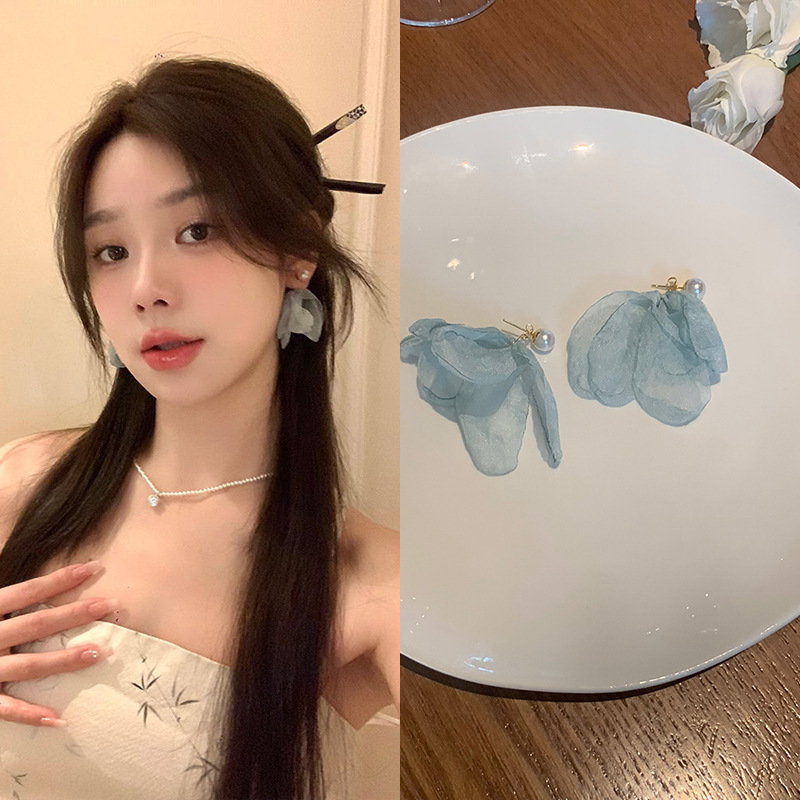 Mint green chiffon earrings