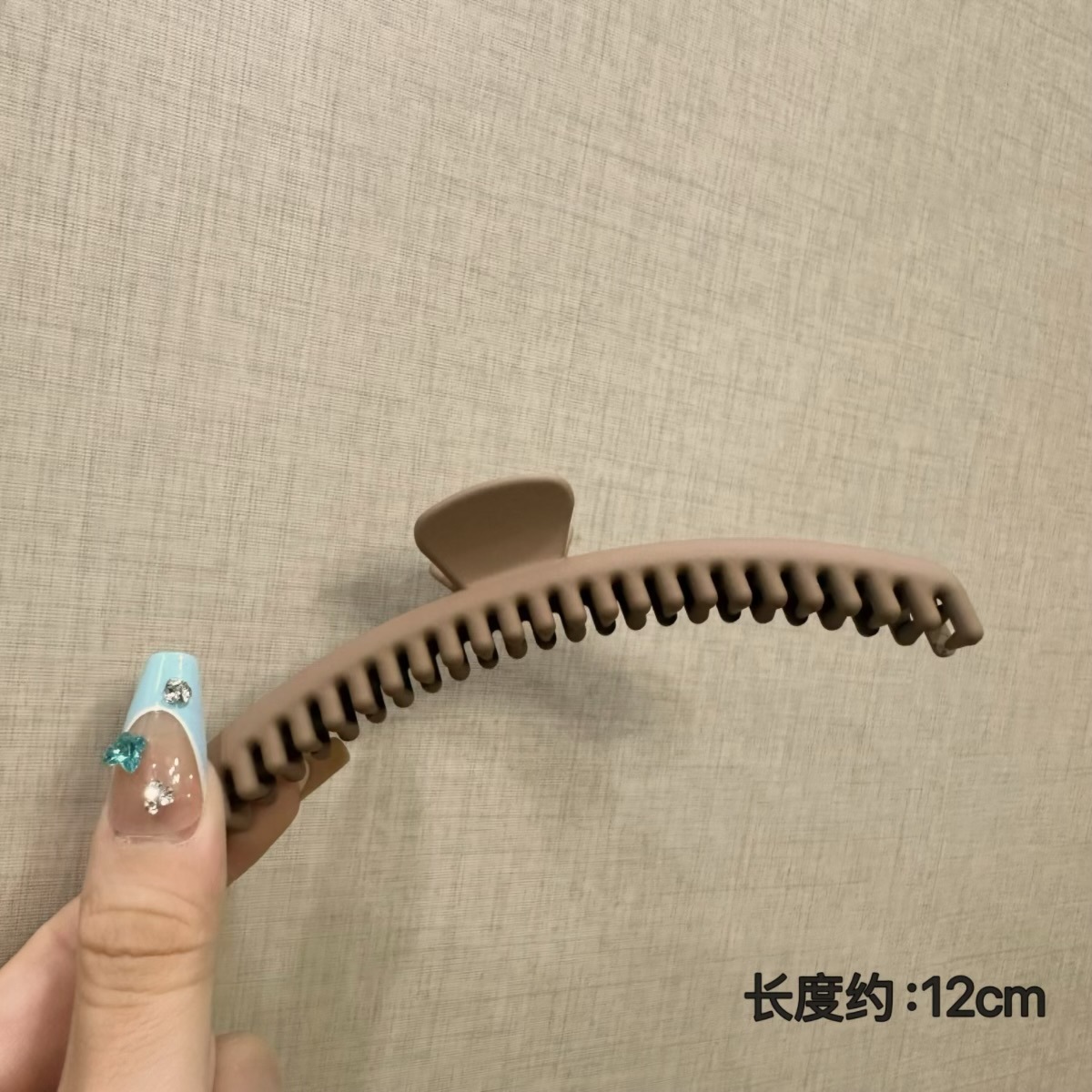 Frosted comb clip khaki-12cm