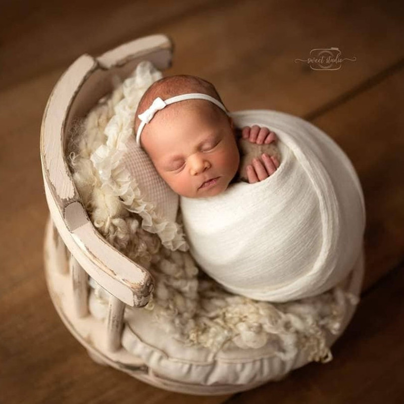 New Children's Photography Props Round Leg Wooden Chair Old-fashioned Chair Newborn Photography Props Children's Photography Props