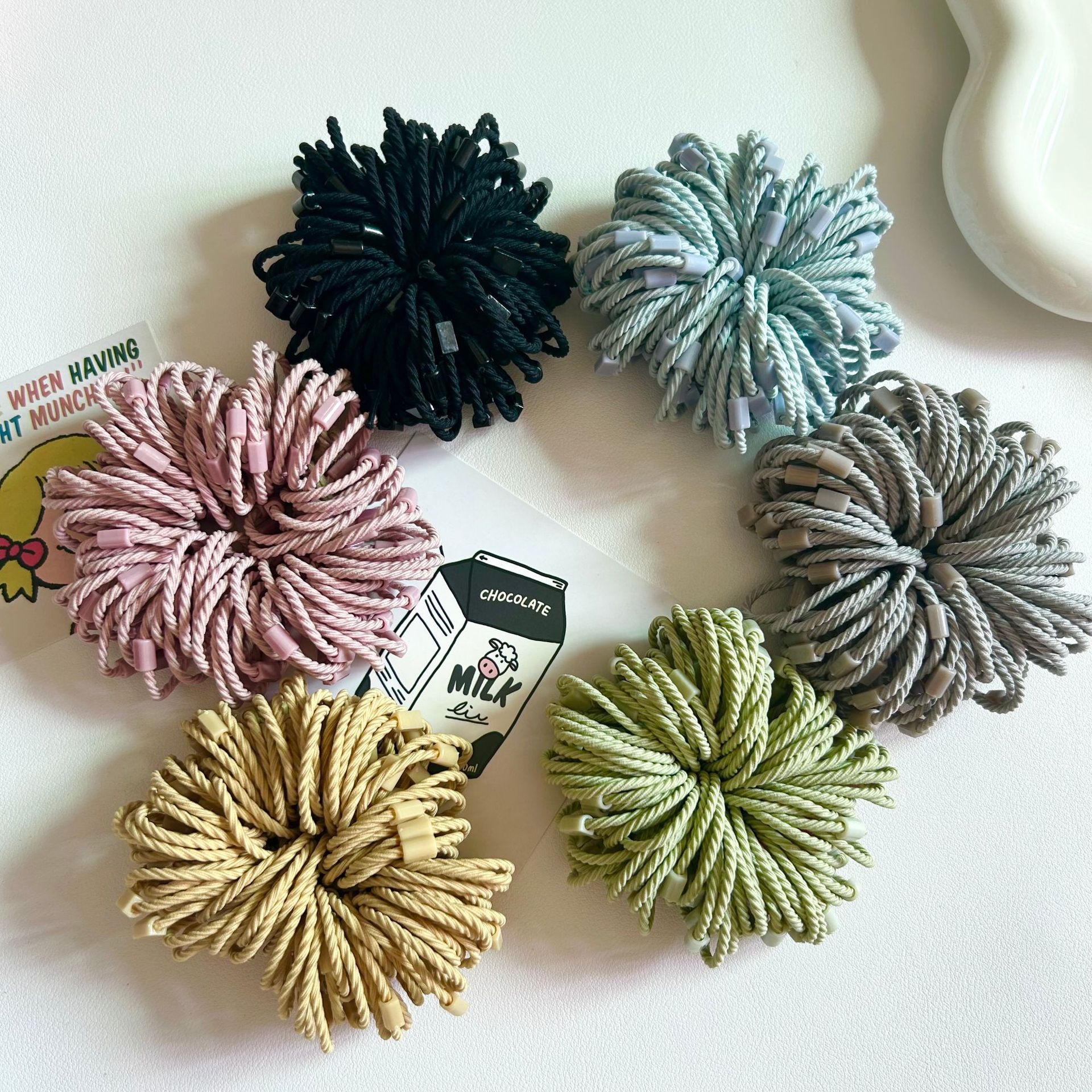 Cuerdas de cabeza simples correa de goma pequeña hebilla diy anillo de cabello niña pequeña cuerda de cabello colorida de alta elasticidad adornos para el cabello