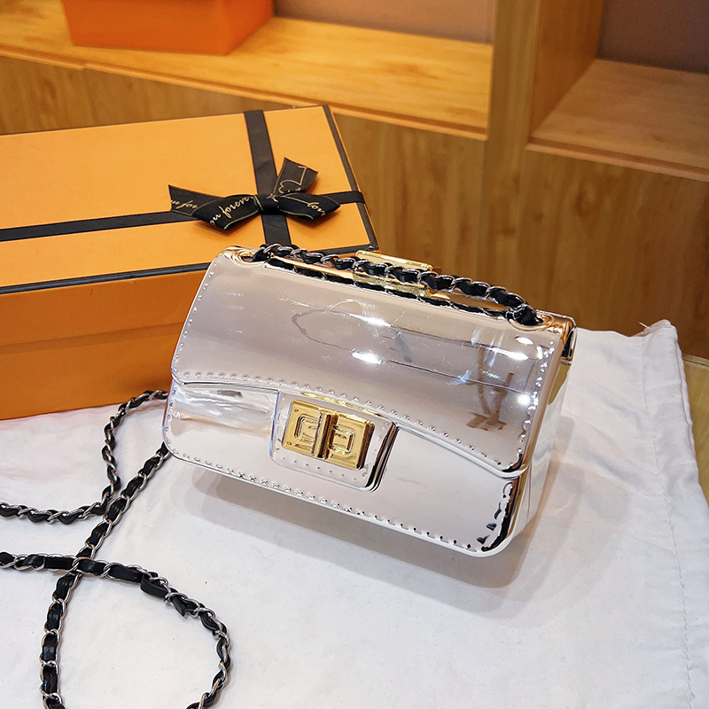 2024 New Solid Color Simple Fashion Casual Women's Bright Chain Laser Small Square Single Shoulder Crossbody Bag_voghion.com