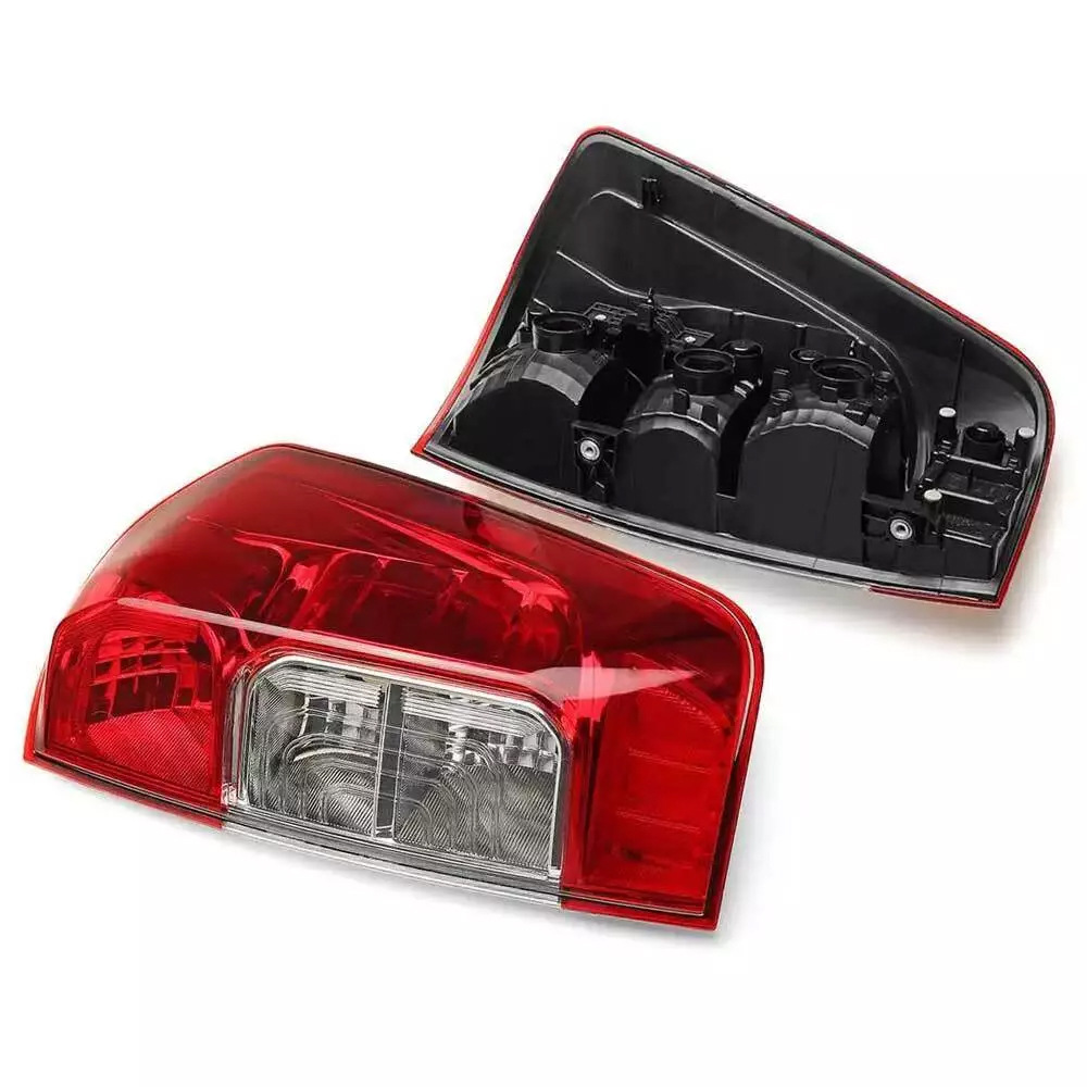 26550-4Kh0A Is Suitable for 15-19 Nissan Navara Np300D23 Rear Tail Light 26555-4Kh
