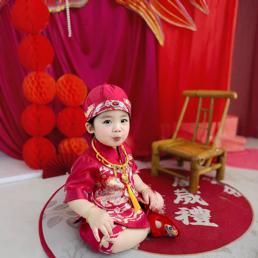 Guo Feng Baby годовалое платье для мужчин и женщин