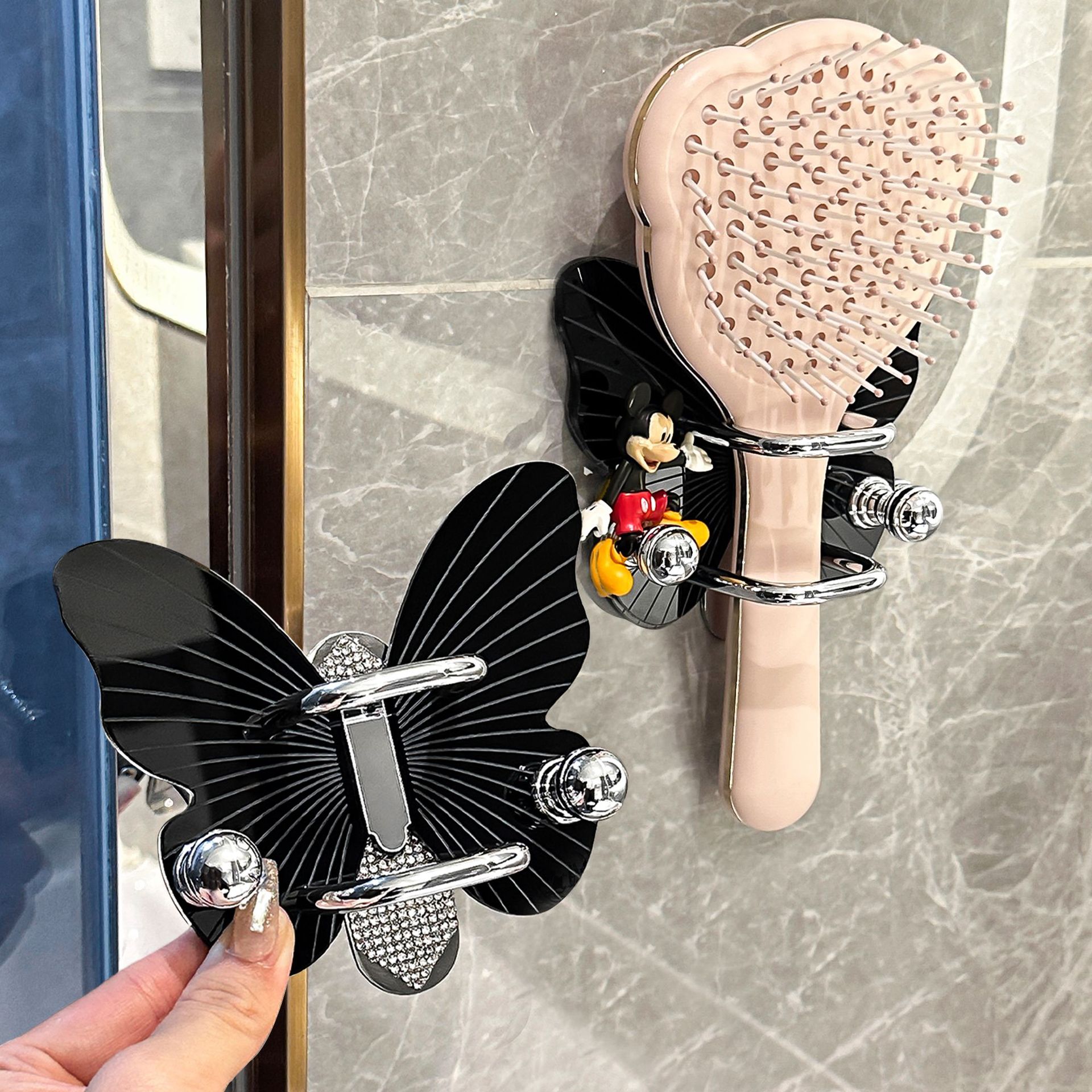 Bathroom Comb Rack Wall Hanging Punch-free Storage Box Bathroom Washstand Hair Ring Hair Accessories Storage Artifact