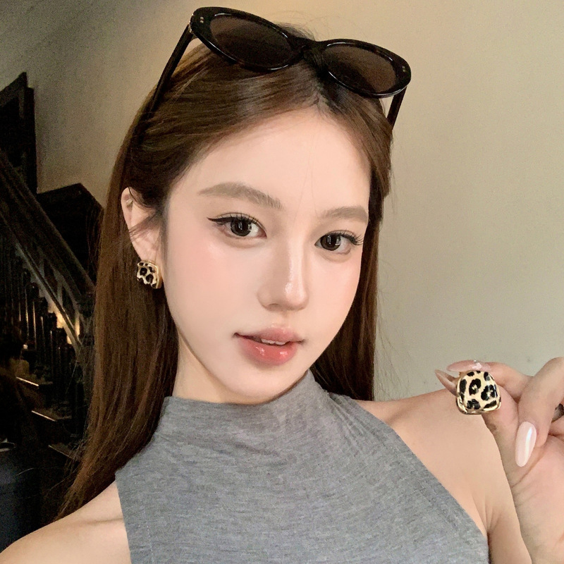 珍妮小猫 复古豹纹不规则耳环女高级感独特气质耳饰品|undefined