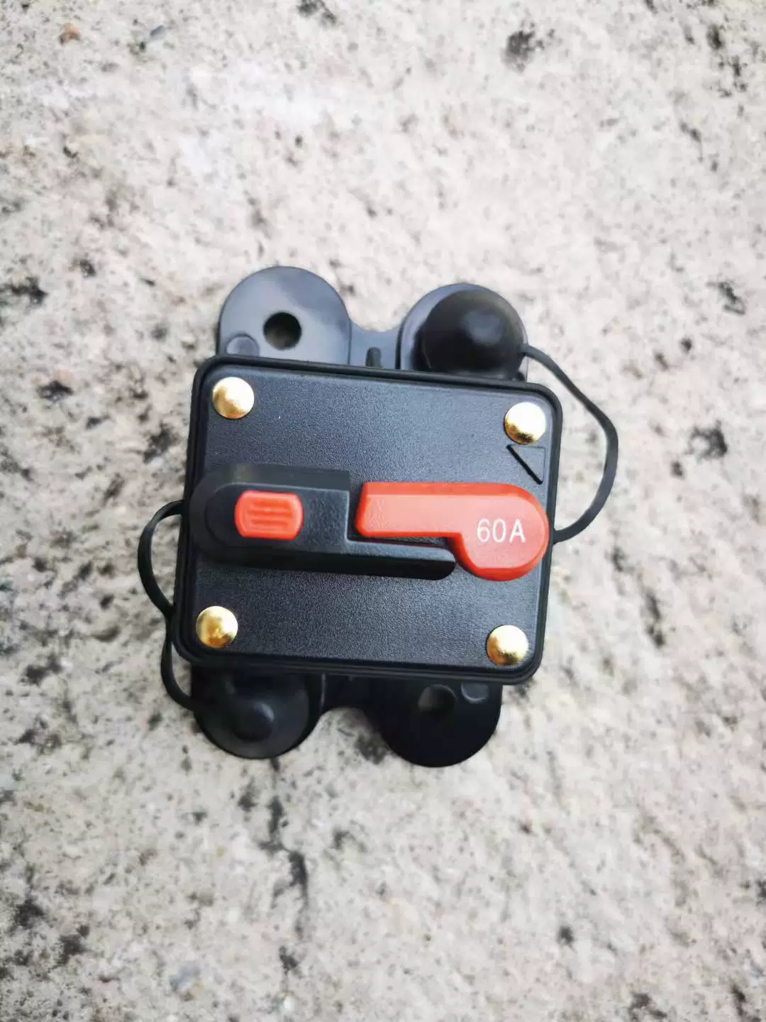 亨特生 Automotive recovery insurance bile duplet circuit breaker automatic switching insurance bile seat 50A-60A