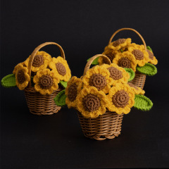 Hand-knitted Sunflower Mini Basket, Finished Yarn Simulation Sunflower Planter Ornament, Festival Gift, Stall Display