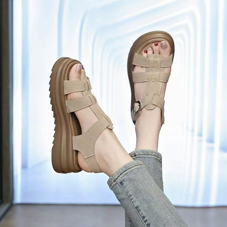 Explosión de soleas gruesas transpirables sandalias Birken para mujeres de verano 2026 nuevos cómodos zapatos casuales planos romanos antideslizantes