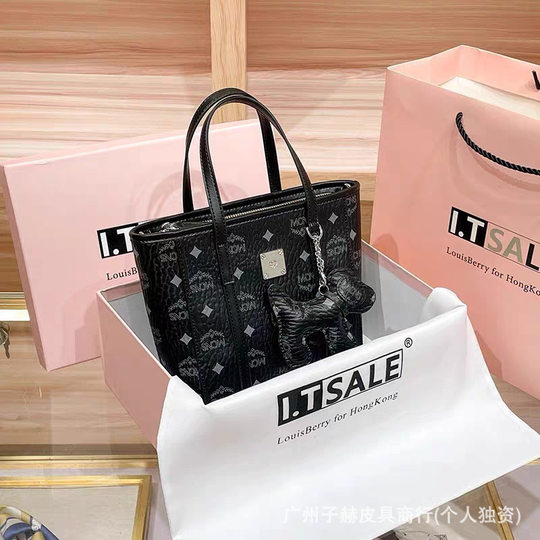 Mc White Dm Style Leather Bag 2025 Summer Women's Satchel Tote Bag Vegetable Basket Bucket Bag Single Shoulder Crossbody Backpack