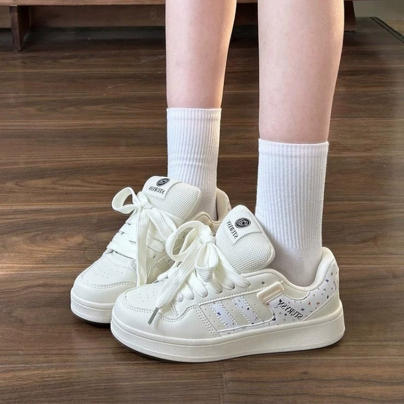 Кроссовки New Balance, для любимых, маленькая сумка, белые кеды, обувь, спортивные кроссовки для отдыха