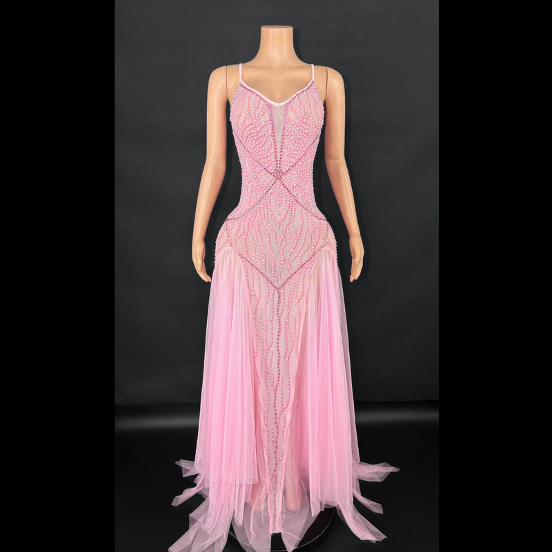 Spring and Summer Full Diamond-Embellished Strapless Mesh Gown with a Train, Pageant Runway Evening Dress, New Women's Fashion for Early Summer Pageant Shows