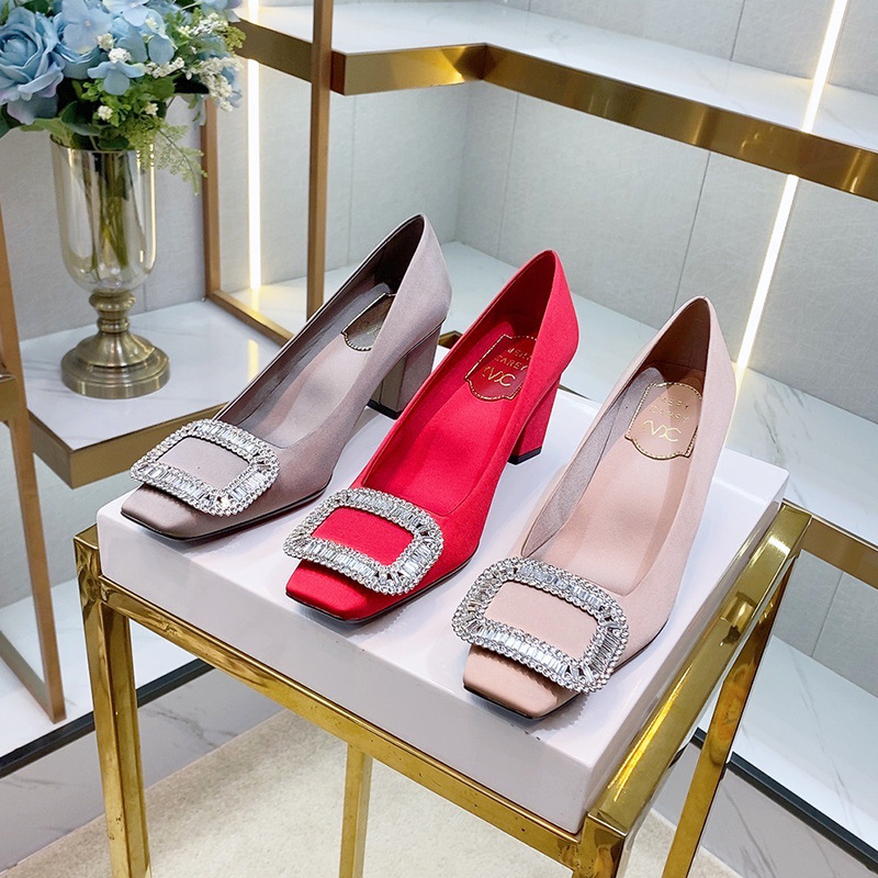 Factory Outlet RV Square Diamond Button Satin High Heels Shallow Mouth Temperament All-match Comfortable Women's Thick Heel Shoes 7cm Factory Outlet RV Square Diamond Button Satin High Heels Shallow Mouth Temperament All-match Comfortable Women's Thick Heel Shoes 7cm