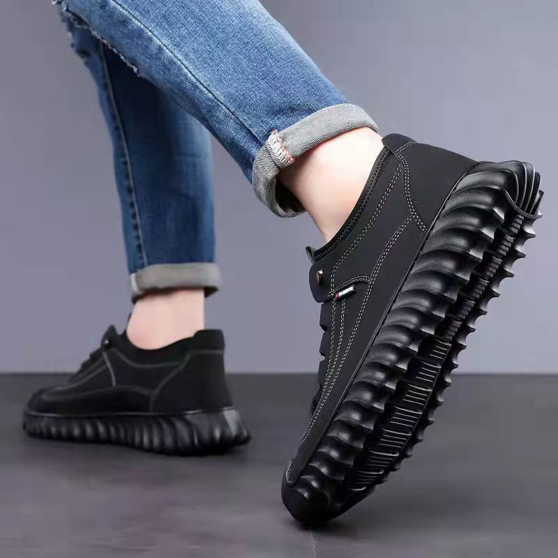 Zapatos casuales para hombres de otoño nueva moda zapatos de cuero de un pie de moda al aire libre simple ligero zapatos transpirables para hombres al por mayor