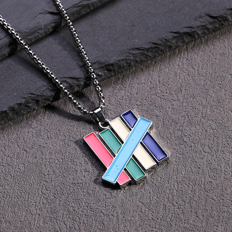 Collana con pendente undefeated five bar uomo stile hip hop_voghion.com