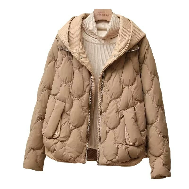 Связанное oversize платье с капюшоном и комплект пуховик тощо