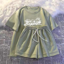 ���e�\�ӷ����bŮ�Č��ɜp�g�@�ݴ�a���L������ѝ�ܲ��ɼ����b