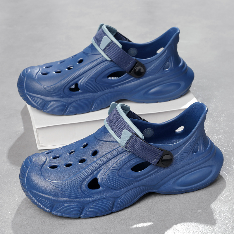 Zapatos de agujero de hombre 2025 verano nuevo estilo de arena al aire libre trawl de playa con suela gruesa interior antideslizante de dos usos zapatos de agujero para el cabello