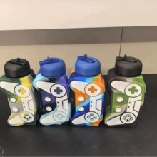 �W�t�ֱ������\��ˮ�ع��z�ۯB�W������У�@ˮ�����б�y��ͯ����