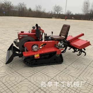 多功能履带式旋耕机多用大棚松土犁地微耕机25马力小型翻土耕田机