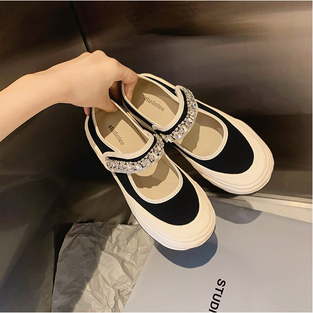 Grape Mom 2026 Rhinestone Strap Velcro Large Round Toe Shallow Mary Jane Half-Slip Canvas Shoes for Women with Thick Soles
