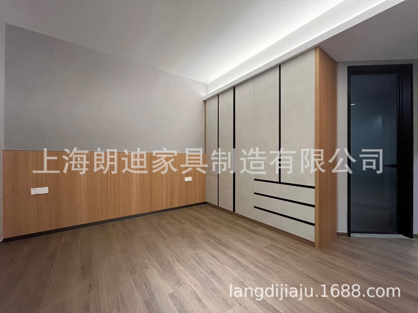 mmexport1695705833762