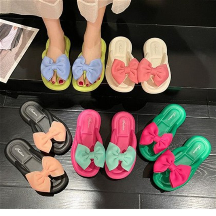 Soft-Soled Slippers That Feel Like Stepping on Poop, Women's Outdoor Wear, 2025 Summer New Style, Cute Bowknot, Sweet Beach Flip-Flops
