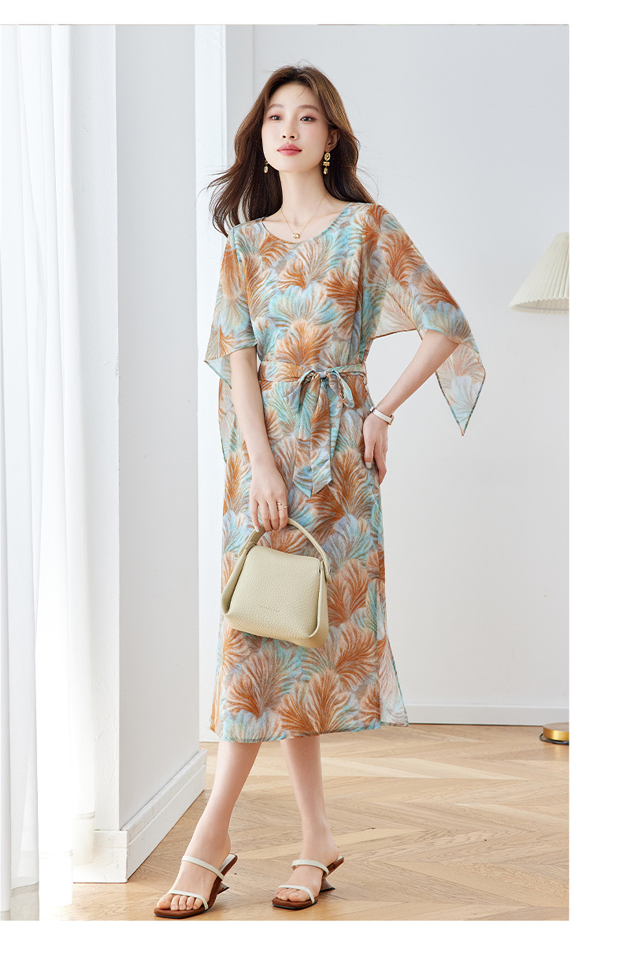Đầm maxi nữ thắt eo in họa tiết hoa tay ngắn dáng suông che khuyết điểm — xanh lam, Màu hồng chi tiết 18