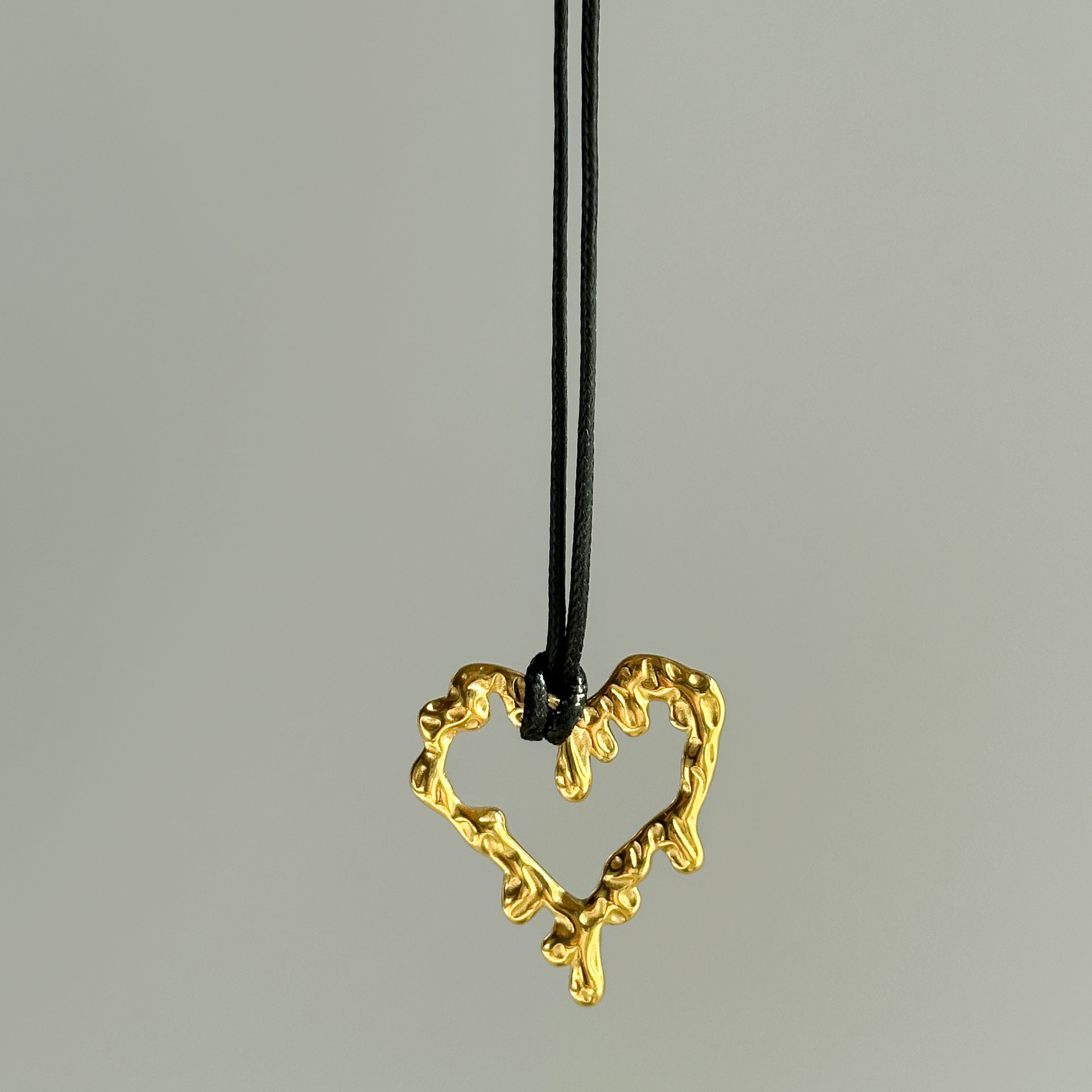 18g Weight Ion Plating (IP) Gold Plating Process Earrings, Necklace Classification 1 Piece, 1 Pair Quantity Daily, Street Occasion 304 Stainless Steel, Titanium Steel Material Heart Shape Pattern Women's Gender Retro, Classic Style Style Wholesale Retro Classic Style Heart Shape Titanium Steel Earrings Necklace 6