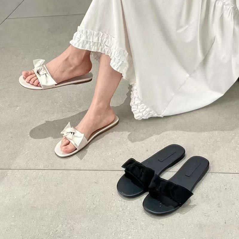 Little Ck's Same Style Chanel-Inspired Gentle Flat Sandals for Women, Summer Outdoor Wear, Sweet Bowknot Open-Toe Versatile Slippers Little Ck's Same Style Chanel-Inspired Gentle Flat Sandals for Women, Summer Outdoor Wear, Sweet Bowknot Open-Toe Versatile Slippers