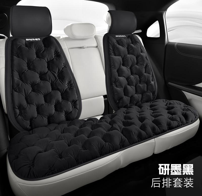 冬には保温ダウンマットを厚くして、5台の汎用自動車座布団を運転しています。|undefined