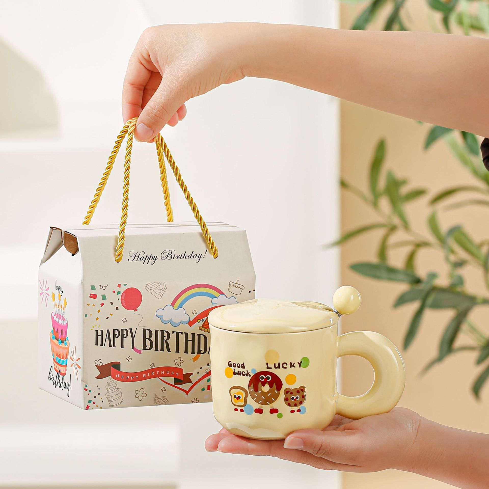 Tazas de logotipo personalizado de dibujos animados tazas de cerámica patrón encantador regalo de regalo de apertura regalo de regalo