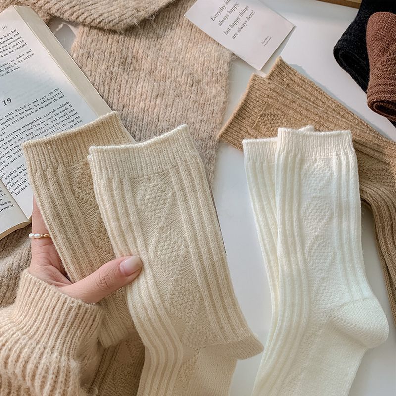 Wool Socks Women's Autumn and Winter Thickened Warm Mid-length Socks Japanese Style Milk Curry Color Socks with Mao Mao Slippers Trendy Wool Socks Women's Autumn and Winter Thickened Warm Mid-length Socks Japanese Style Milk Curry Color Socks with Mao Mao Slippers Trendy