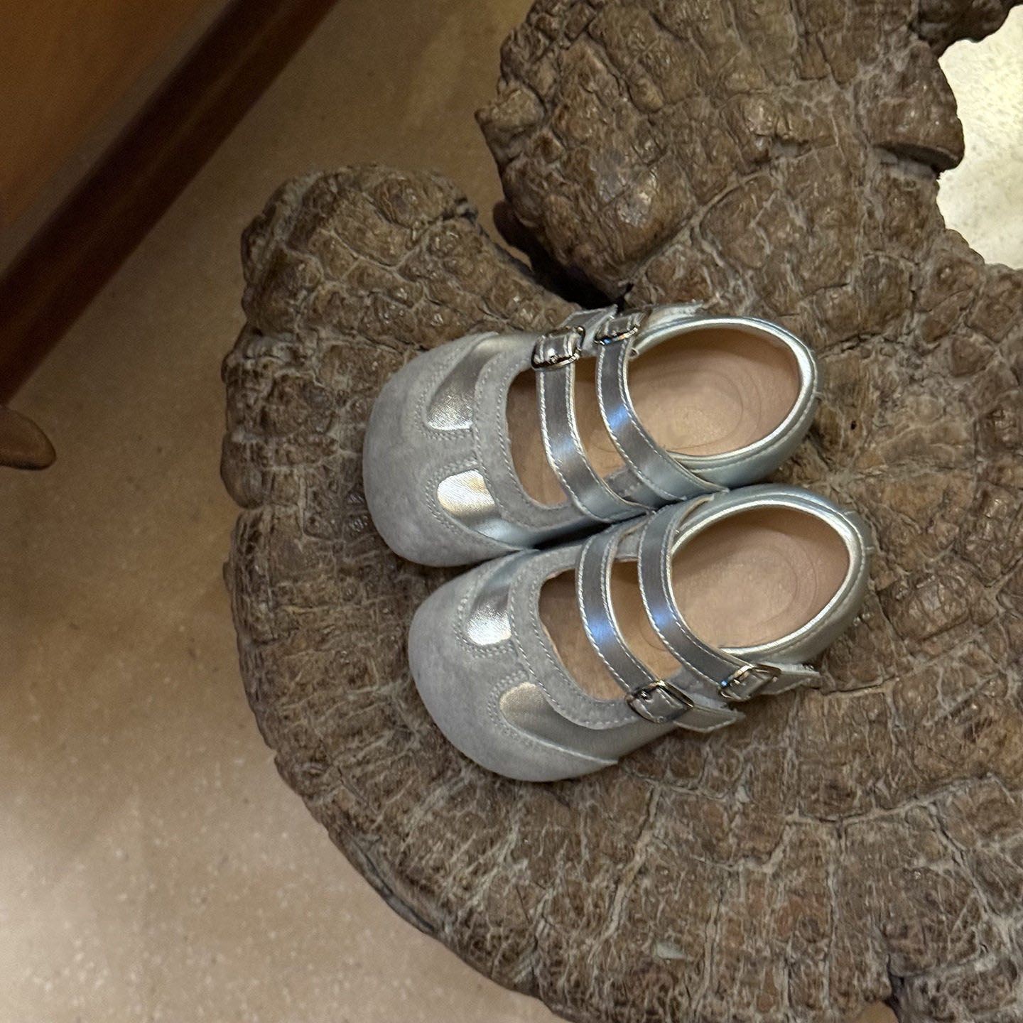 Korean Style Soft Soled Infant Toddler Shoes Spring Summer Hollow Out Fashionable Simple Leather Baby Girls' Footwear_voghion.com