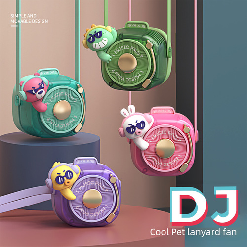 New Product Cool Pet Lanyard Fan Portable Handheld USB Charging Mini Fan Cartoon Necklace Bladeless Student