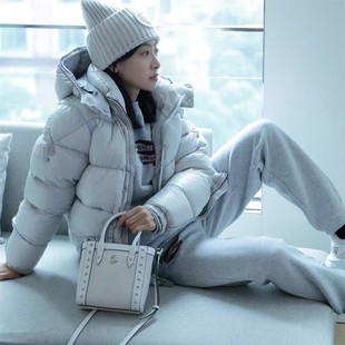 ����ͬ���ɼ��ﶬ�¿��p����Ů��r�����e�ٴ�ɼӺ���q������