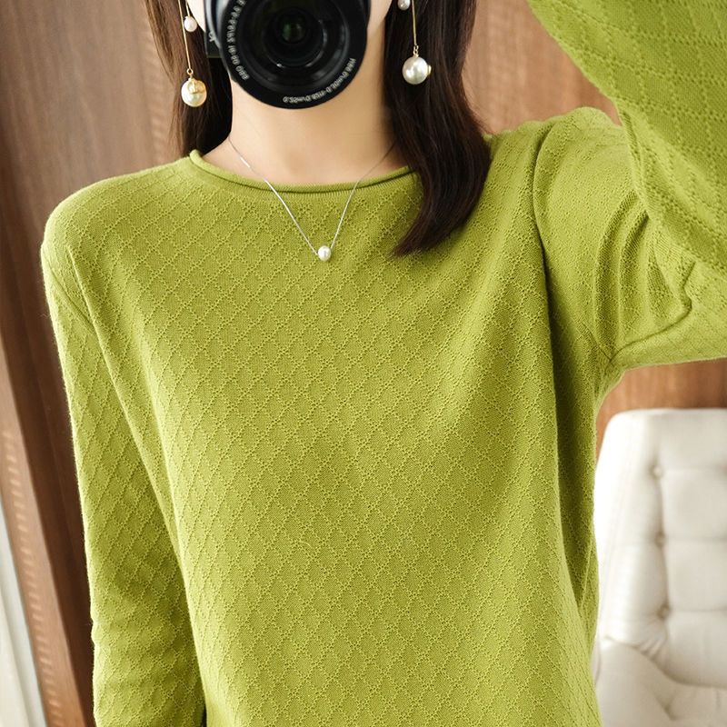 Cotton round neck curling sweater for women Spring and Autumn New medium thick knitted bottoming shirt loose plus size short top for women