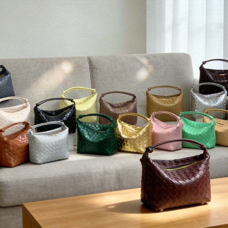Light Luxury Style Versatile Woven Bag, Trendy Underarm Bag, High-End Women's Bag, Large Capacity Handbag, Luxury Bag Light Luxury Style Versatile Woven Bag, Trendy Underarm Bag, High-End Women's Bag, Large Capacity Handbag, Luxury Bag