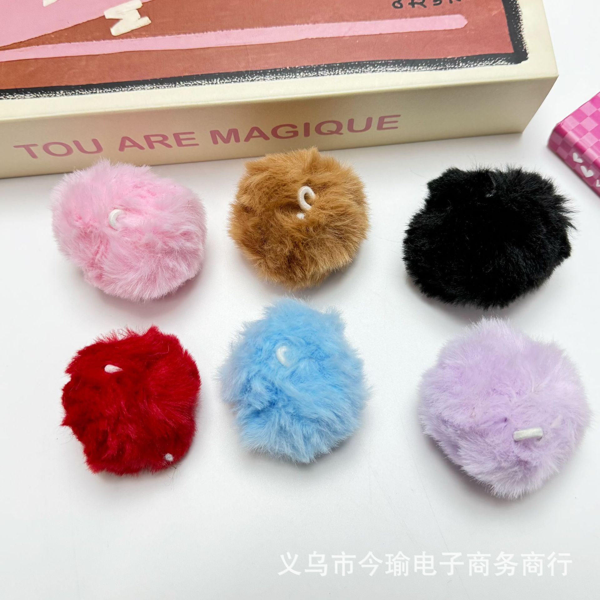 Accesorios de peluche de algodón relleno de peluche dibujos animados muñecas esféricas coloridas ropa de cabello muñecas accesorios de decoración DIY