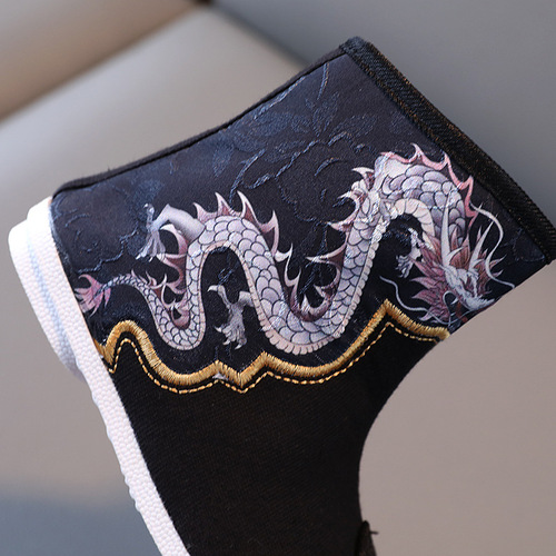boy's Chinese wind embroidery Dragon hanfu boots Prince Swordsman Warrior Cosplay shoes shoes with cotton boots New Year the Spring Festival