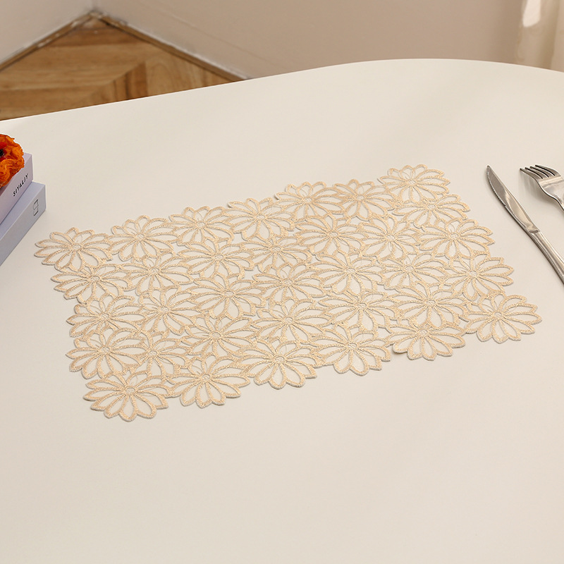 Creativo tapete de PVC de flores huecas transfronterizo nuevo estilo combinación de flores tapete de mesa de aislamiento térmico decoración de alta gama del hotel