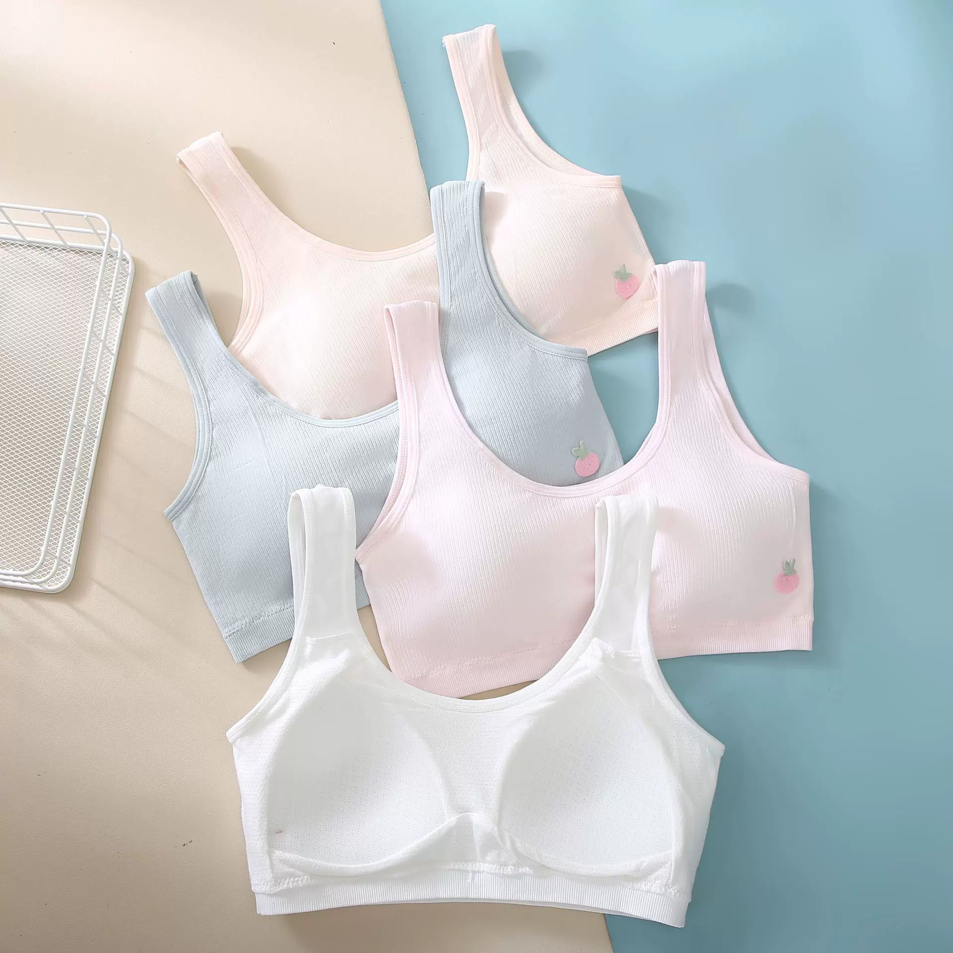 无缝少女发育期内衣初高中学生固定杯文胸青春期裹胸防走光背心女